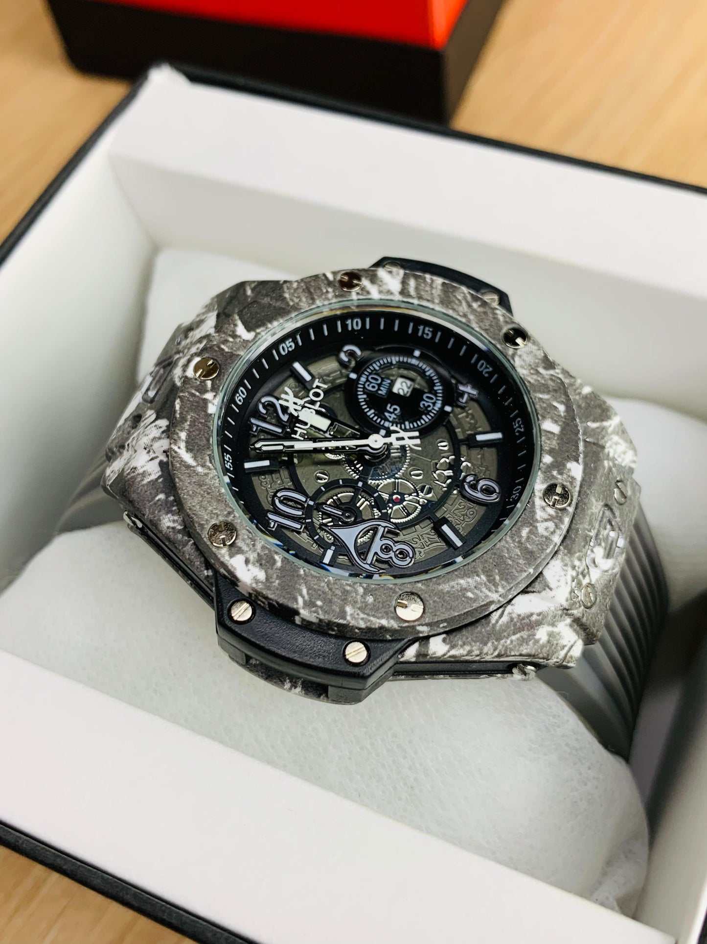 HB Commando Model | Date Working (Grey)