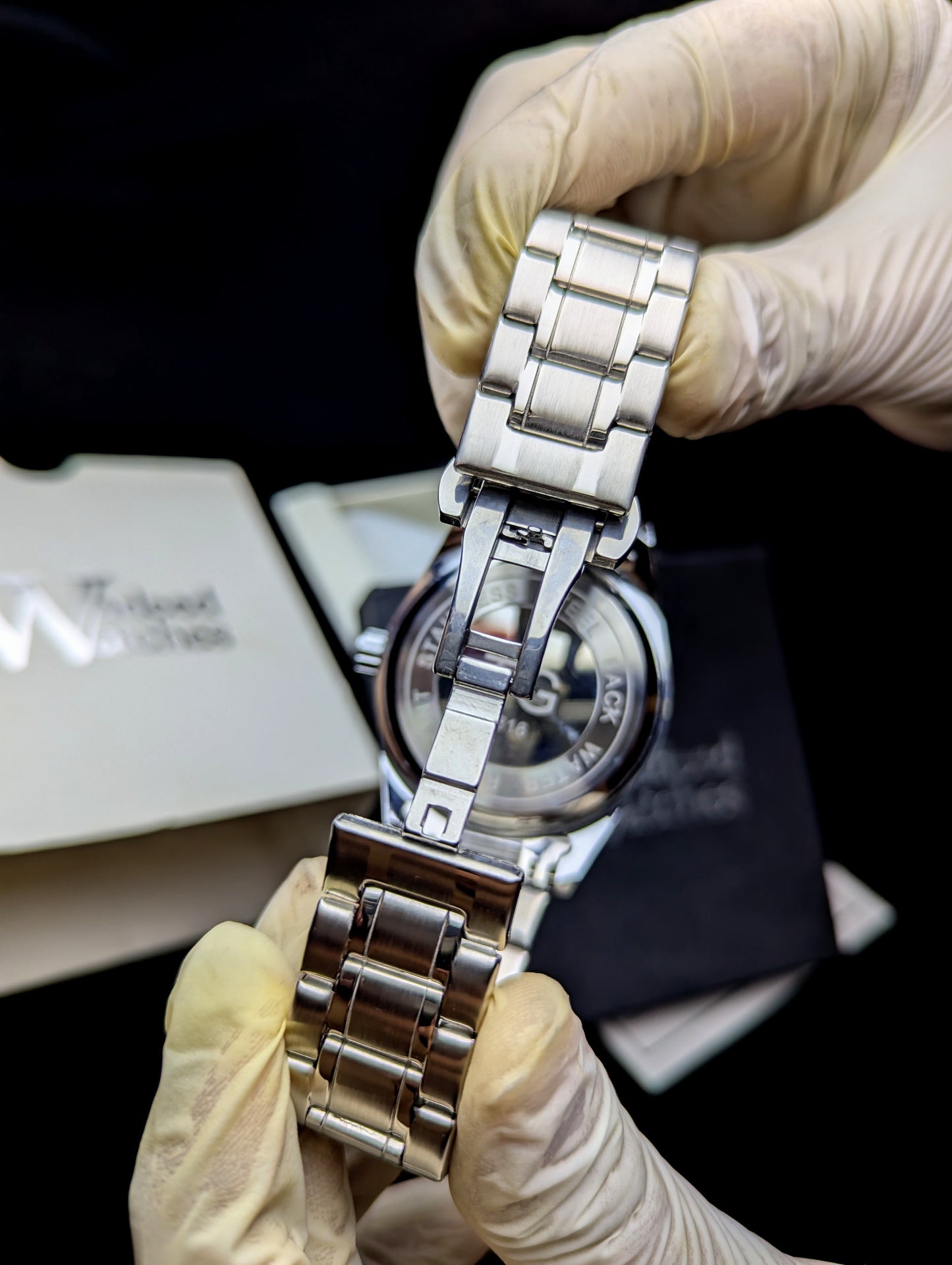 Classy Business Watch With Date (Silver Blue)