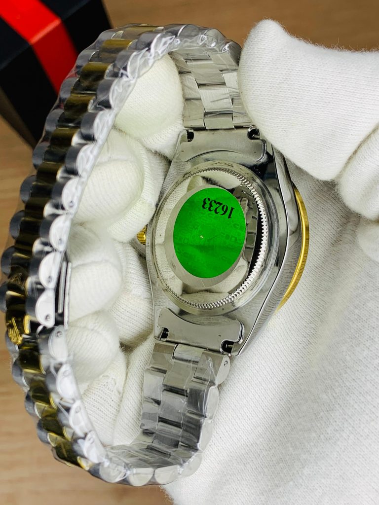 Sky Model With Date Adjustment (White)
