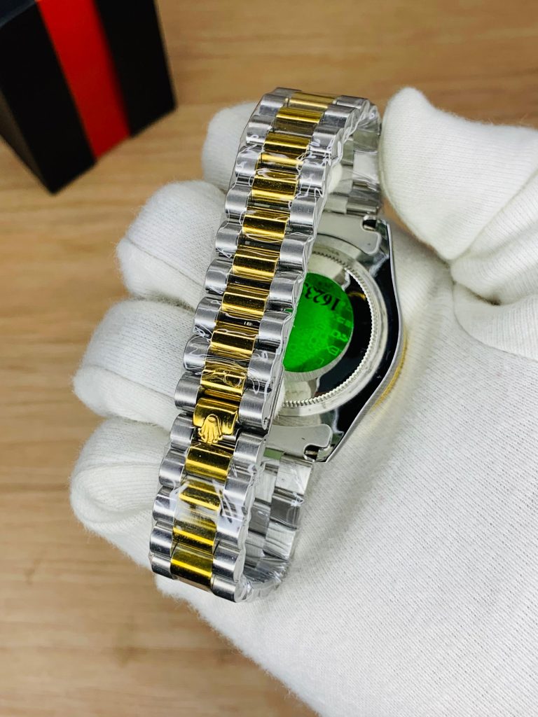 Sky Model With Date Adjustment (White)