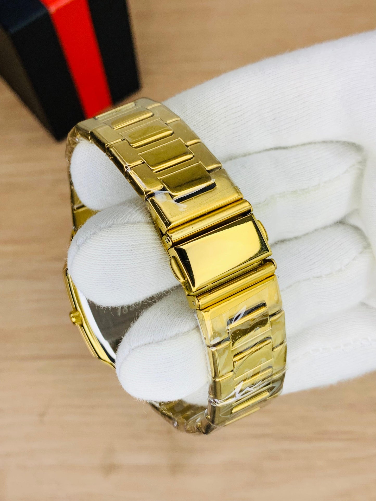 Unique Design Model | Date Adjustment (Gold Grey)
