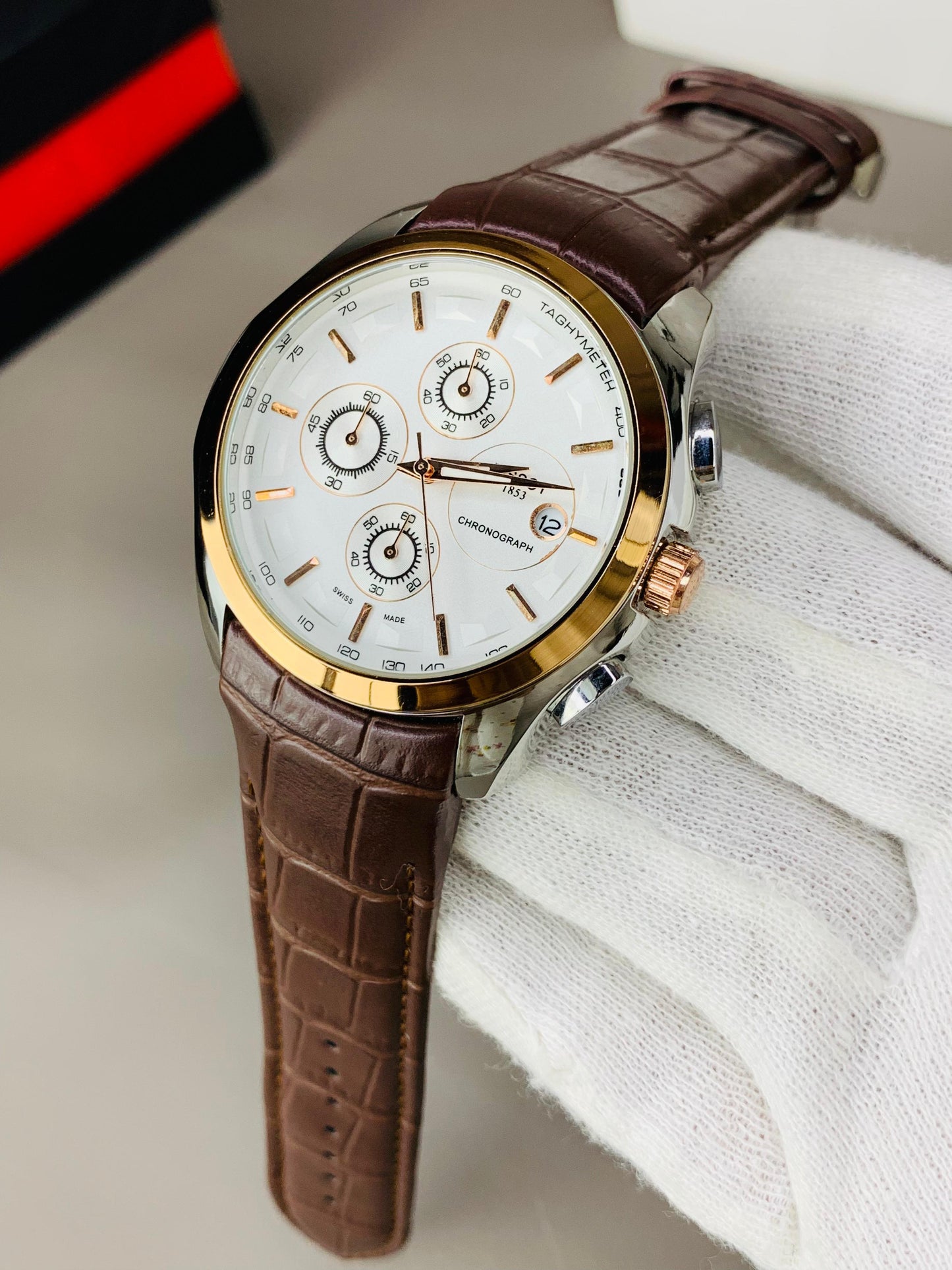 Versatile Chronongraph Working Watch Leather Strap (Gold Brown)