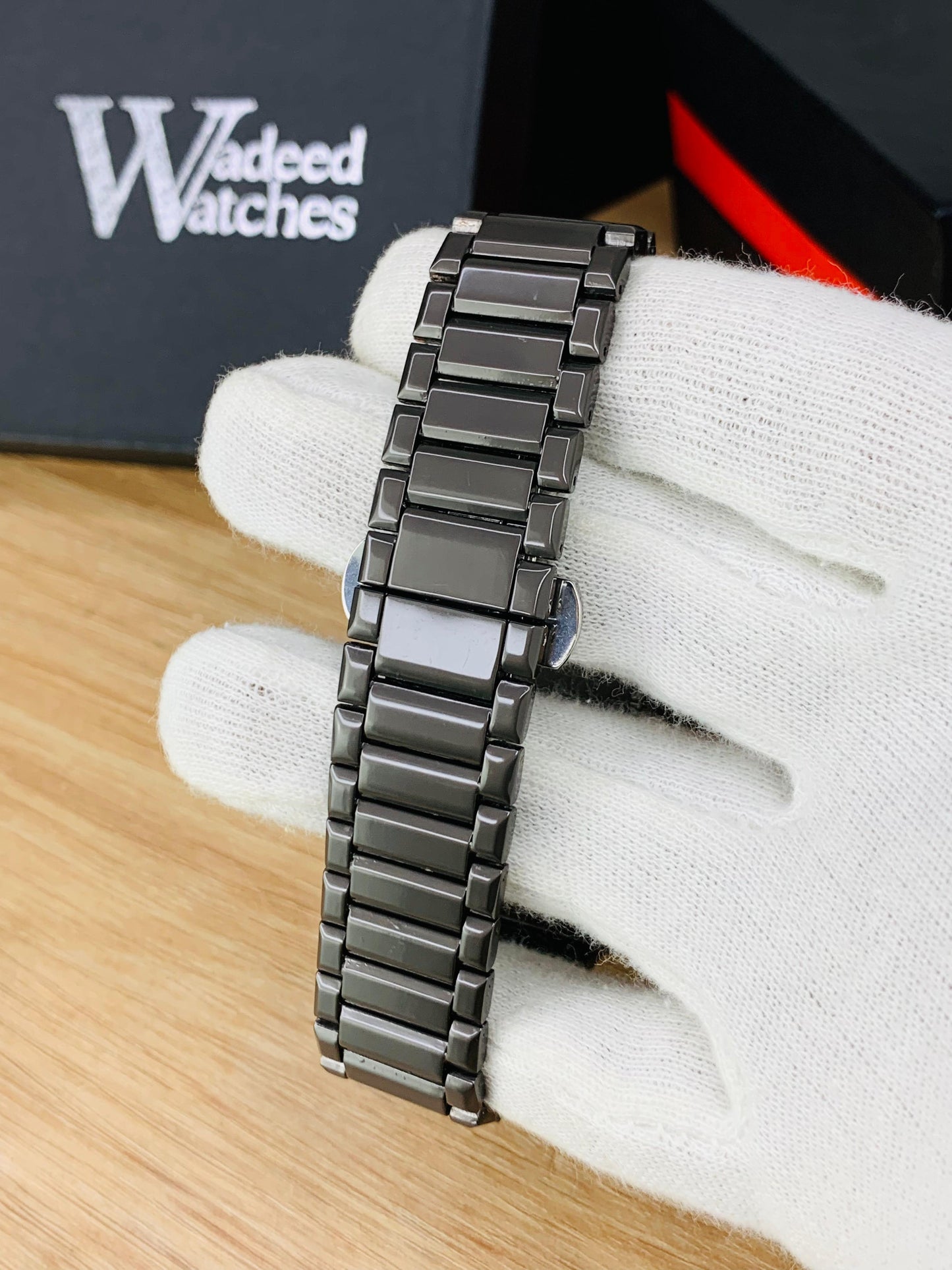 HB Champion Model With Date Limited Edition (Black)