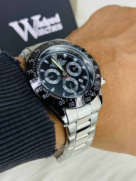 Sale Offer | Decent Daytona Silver Black