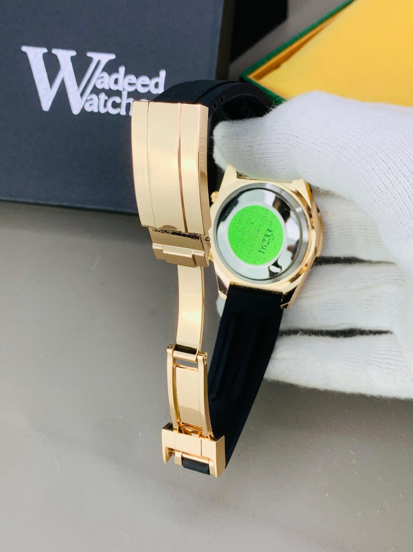 Rainbow Studded Dial | Date Adjustment (Rose Gold)
