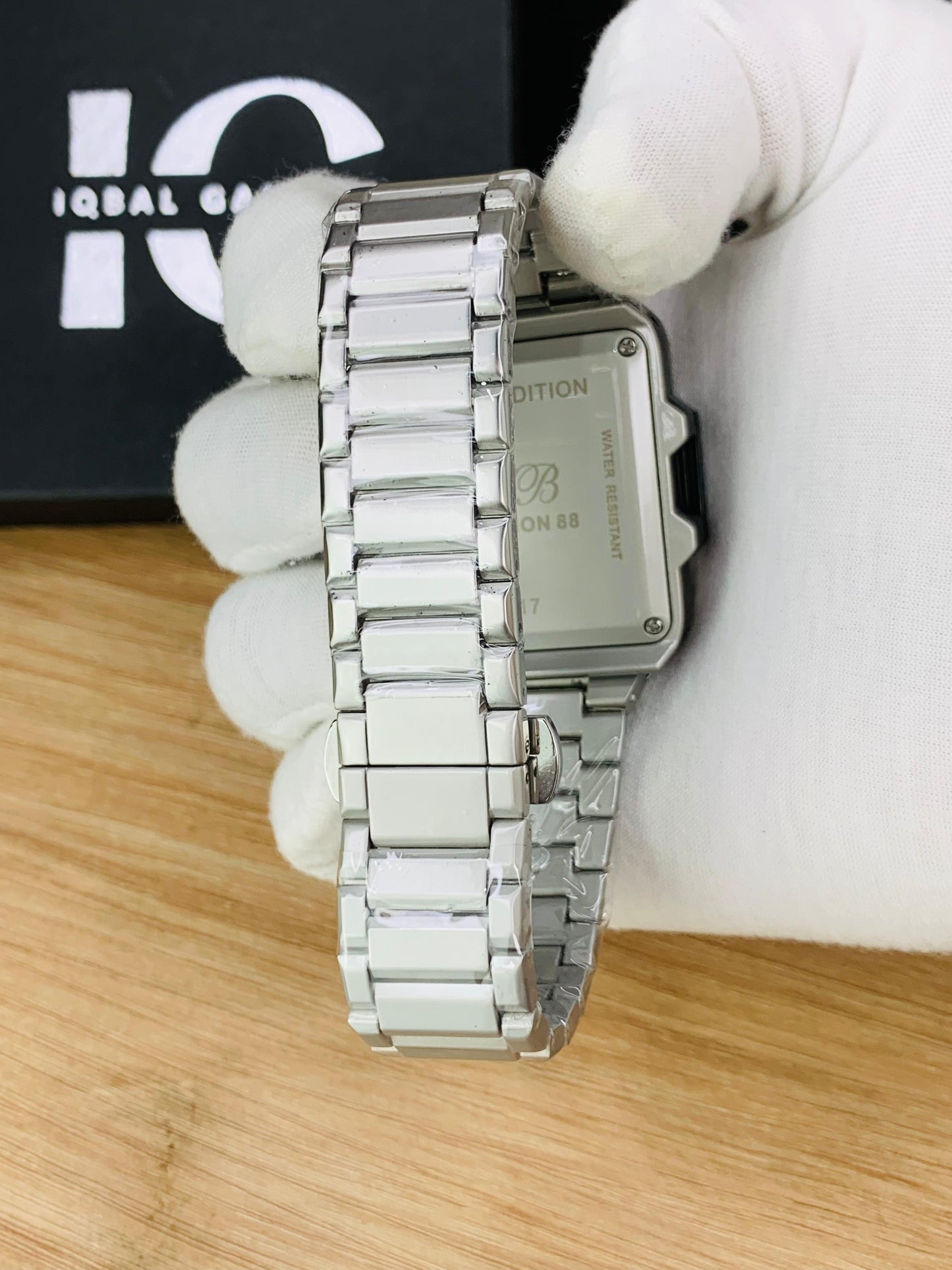 HB SQ Model With Date (Blue)