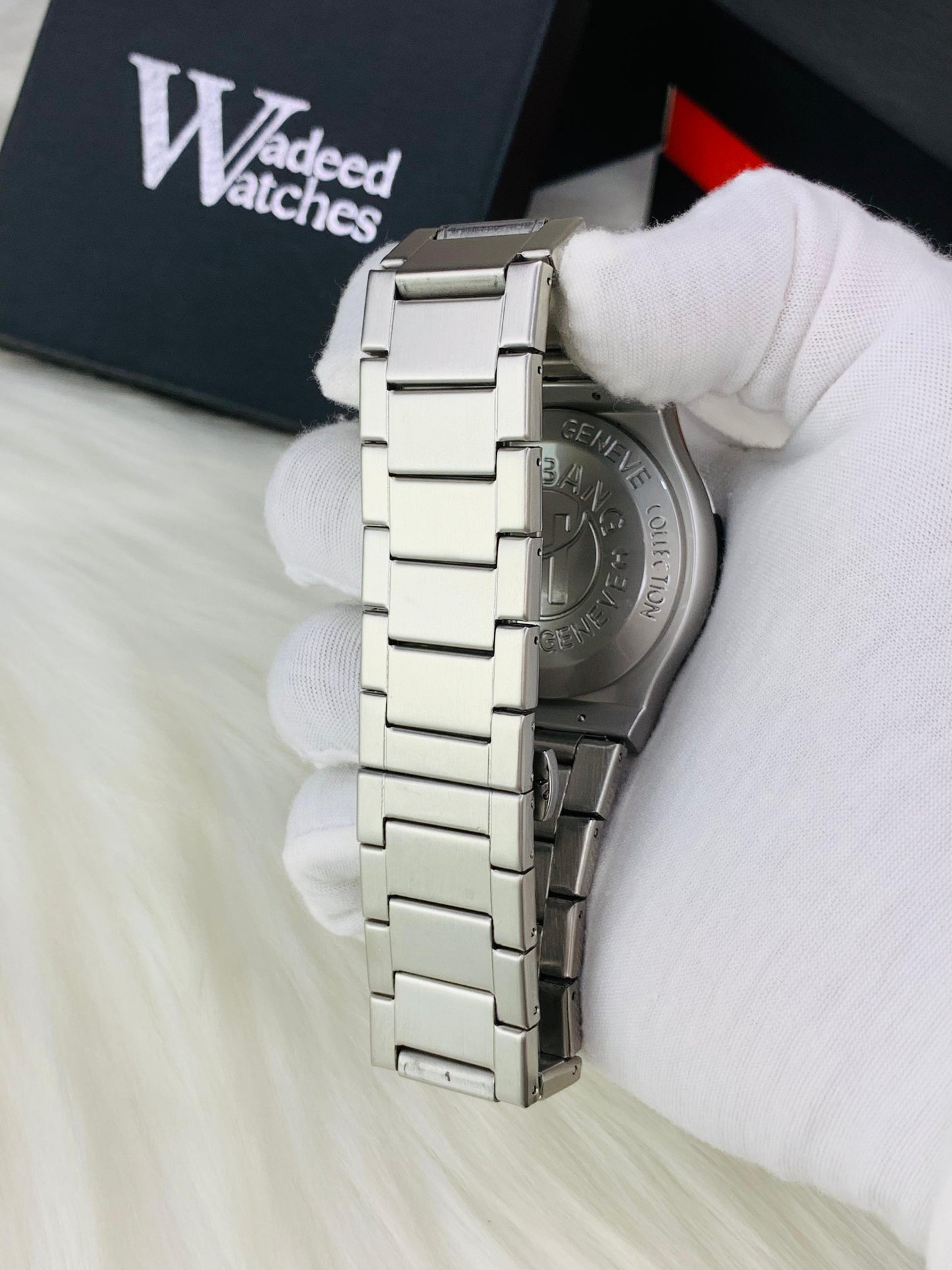 HB Skeleton Case | Date Feature | Master Lock