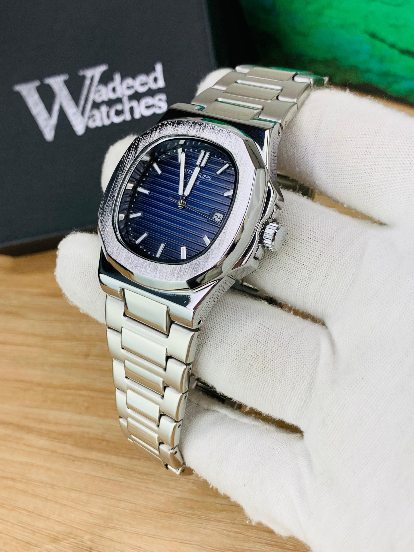 Nautilius Model | Date Working | Master Lock (Dark Blue)