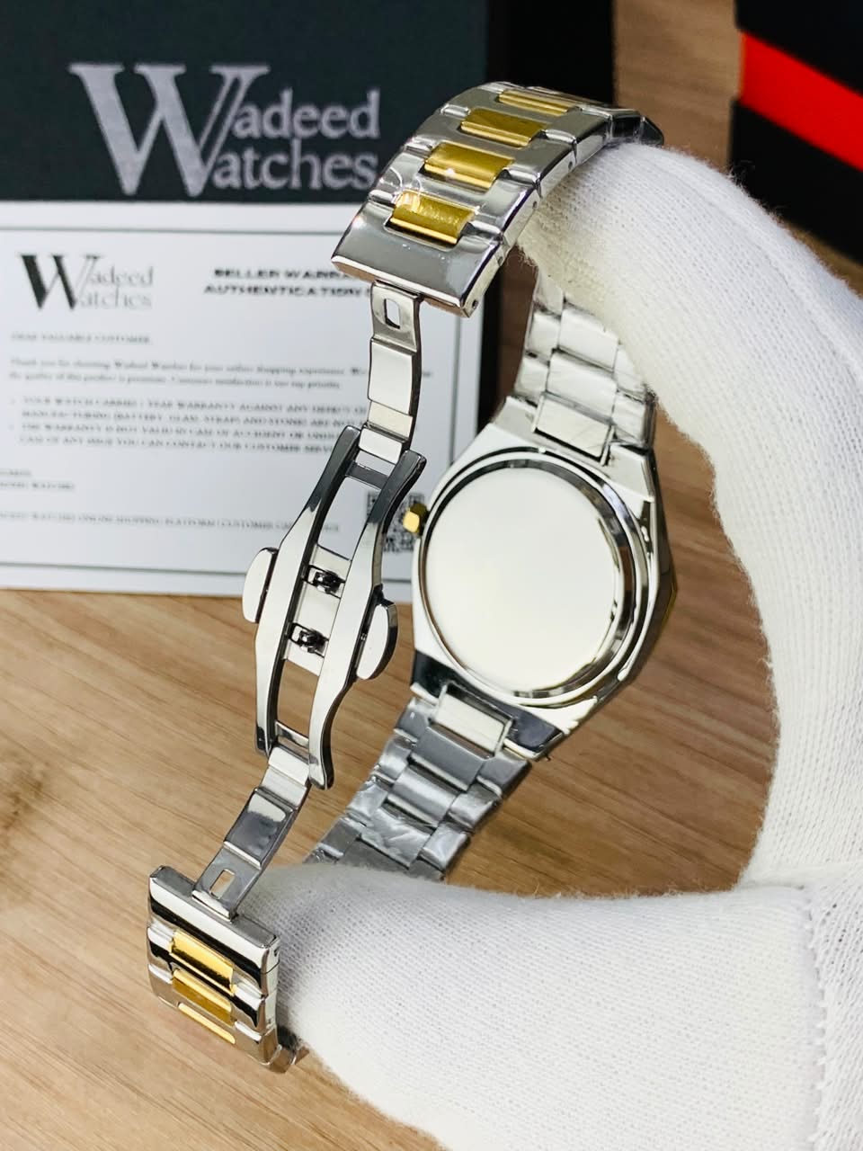 Shiny AP Model WIth Date (Two Tone Green)