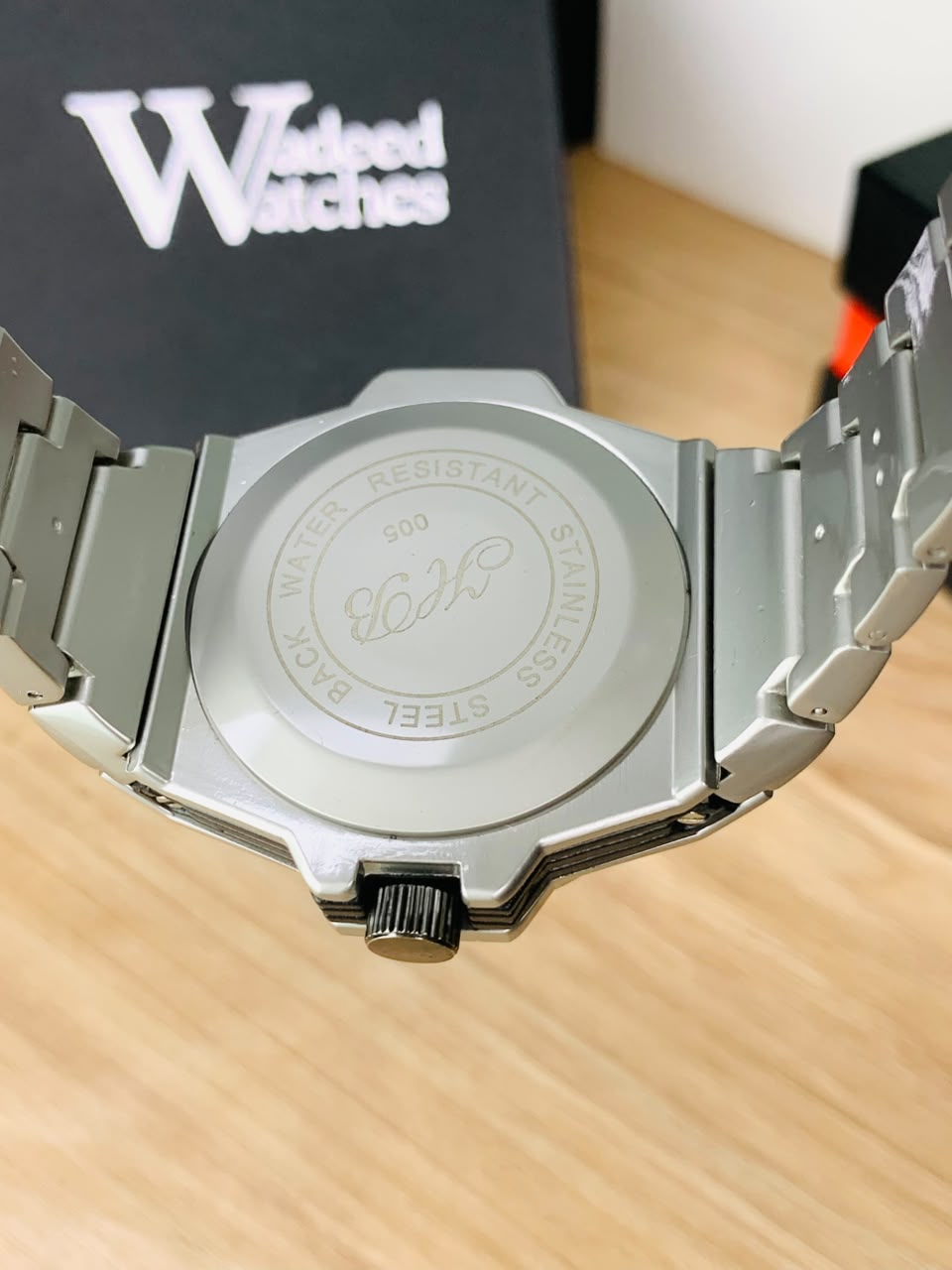 HB Sang Bleu | Silver Chain Black Bezel Black Dial