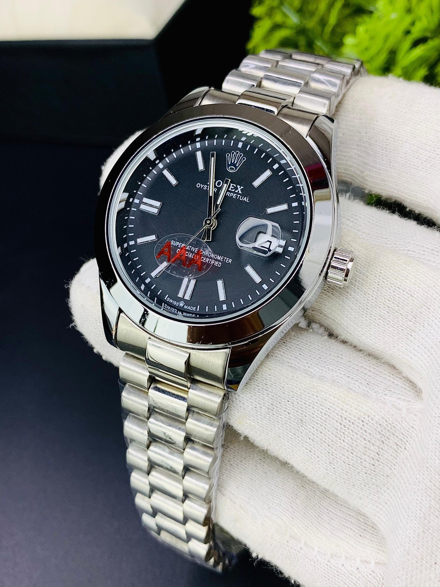 New Classic Model With Date (Silver Black)