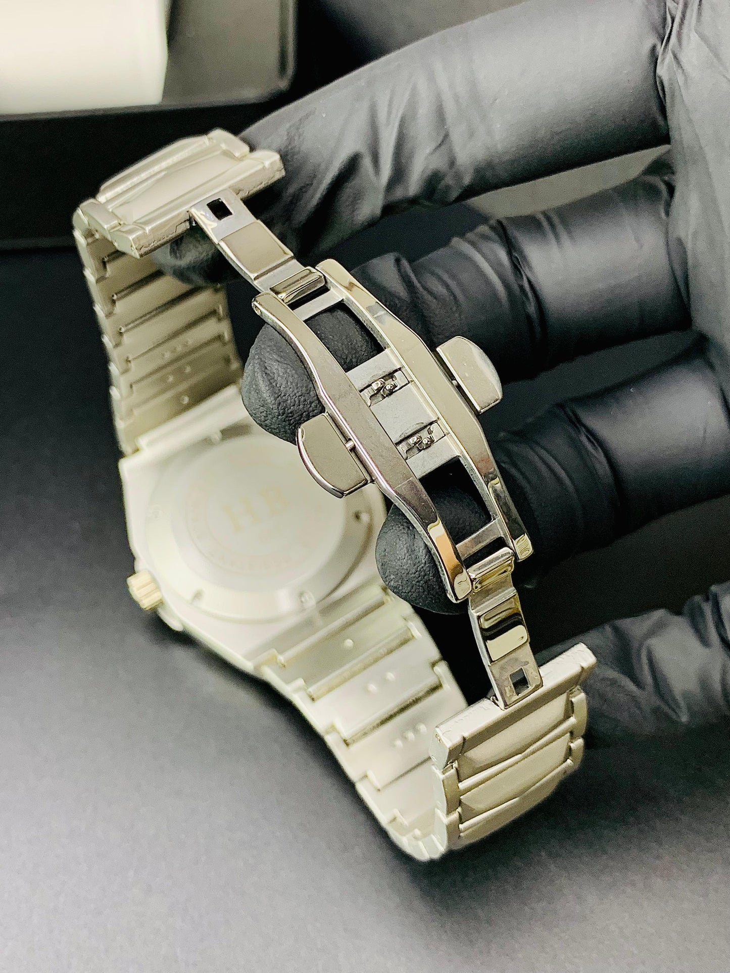 HB Plain Diamond Cut | Date Adjustment (Silver Black)