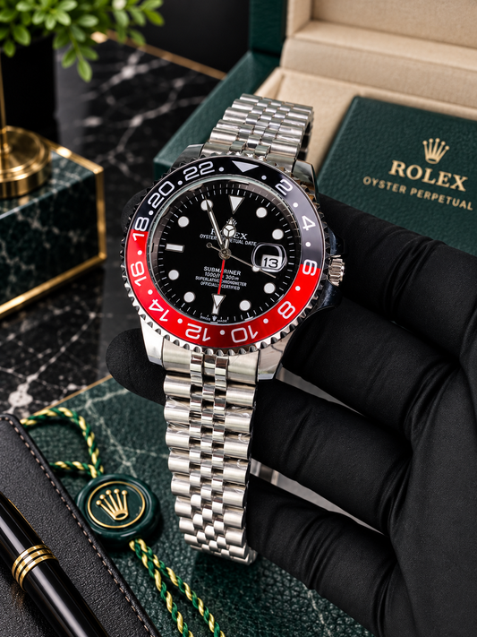 GMT Semi Auto | Jubilee Chain | Coke