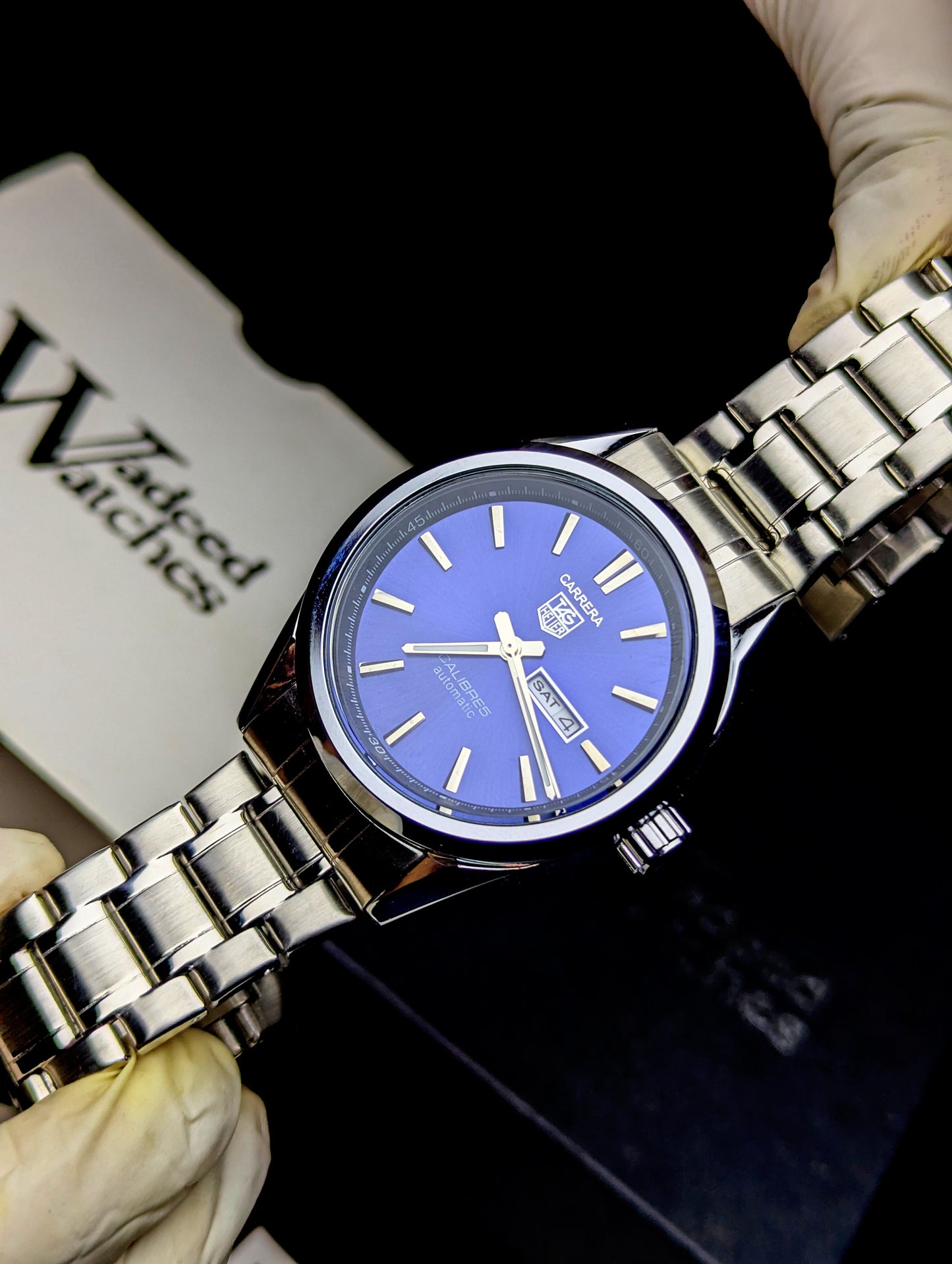 Classy Business Watch With Date (Silver Blue)