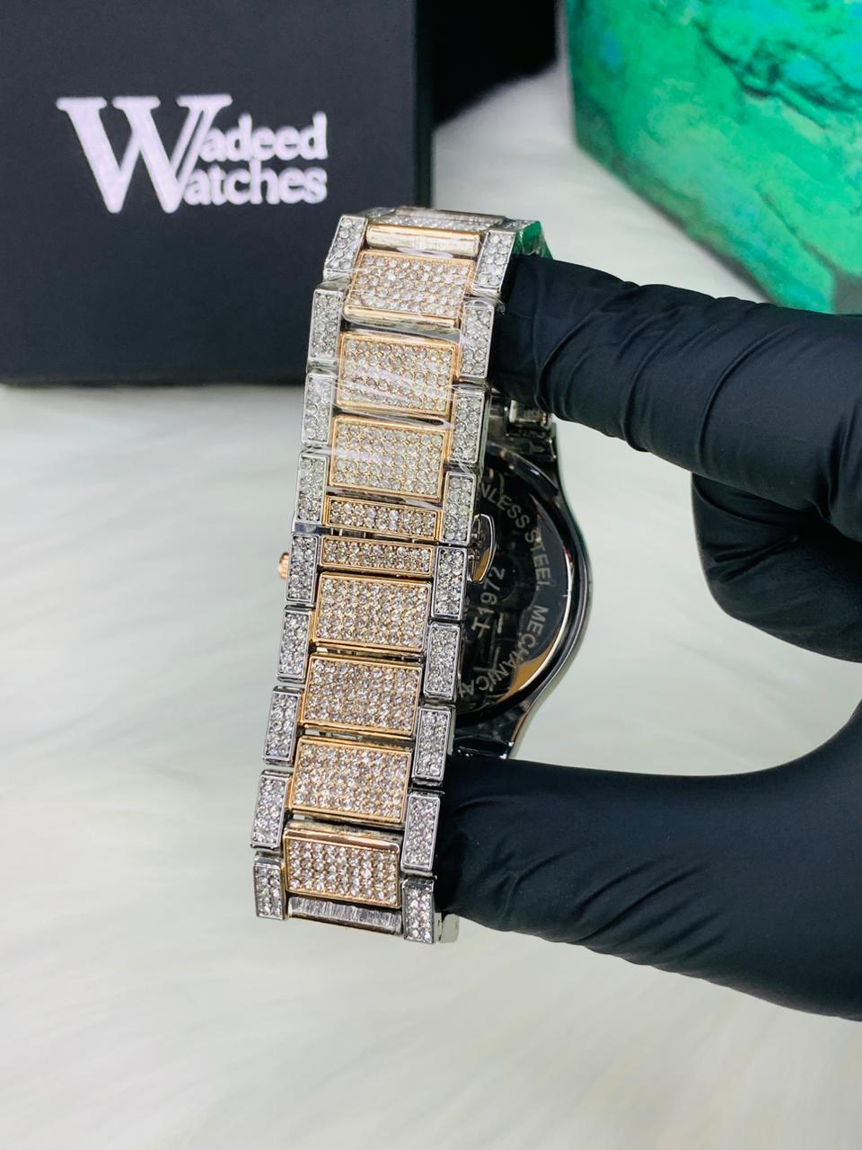 HB Ice Model | Date Feature | Master Lock (Rose Gold)