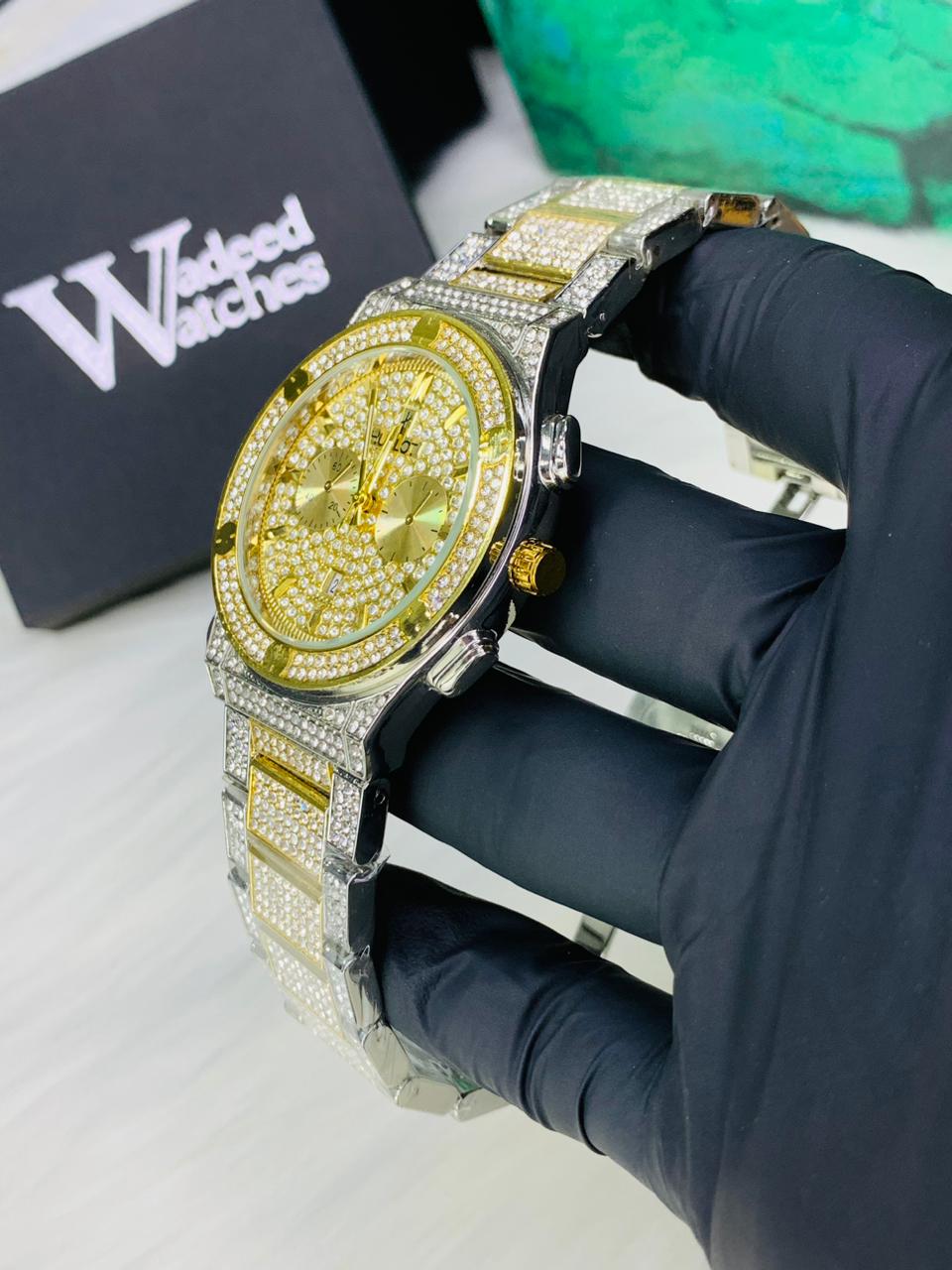 HB Ice Model | Date Feature | Master Lock (Two Tone Gold)