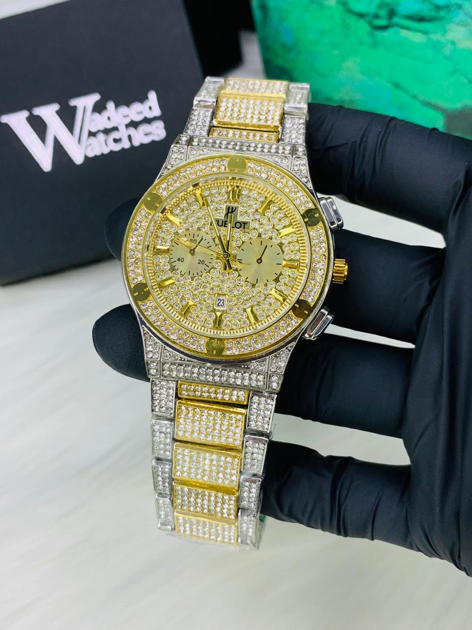 HB Ice Model | Date Feature | Master Lock (Two Tone Gold)