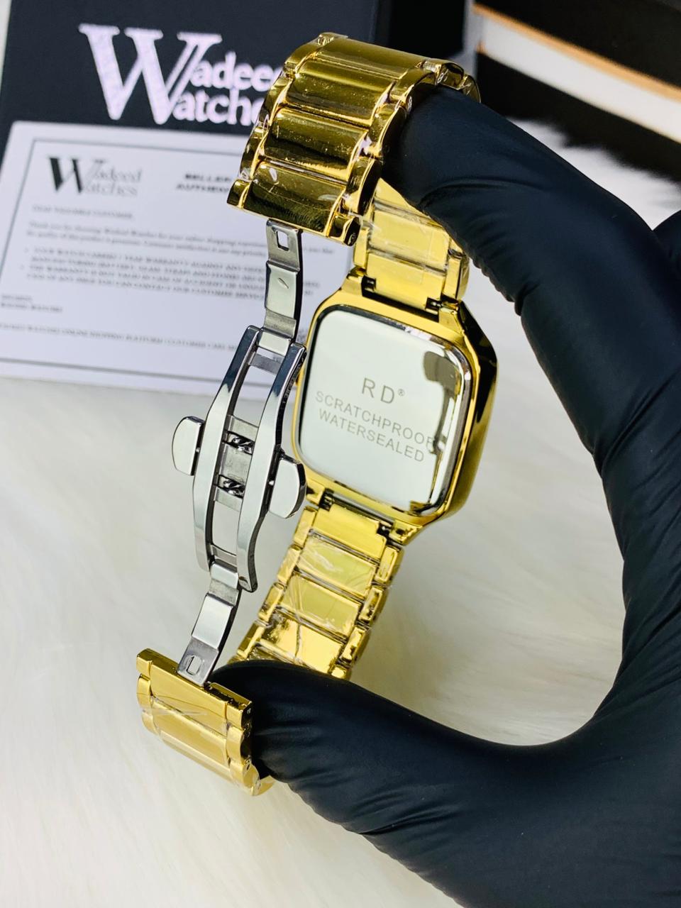 RD Square Model | Gold Black