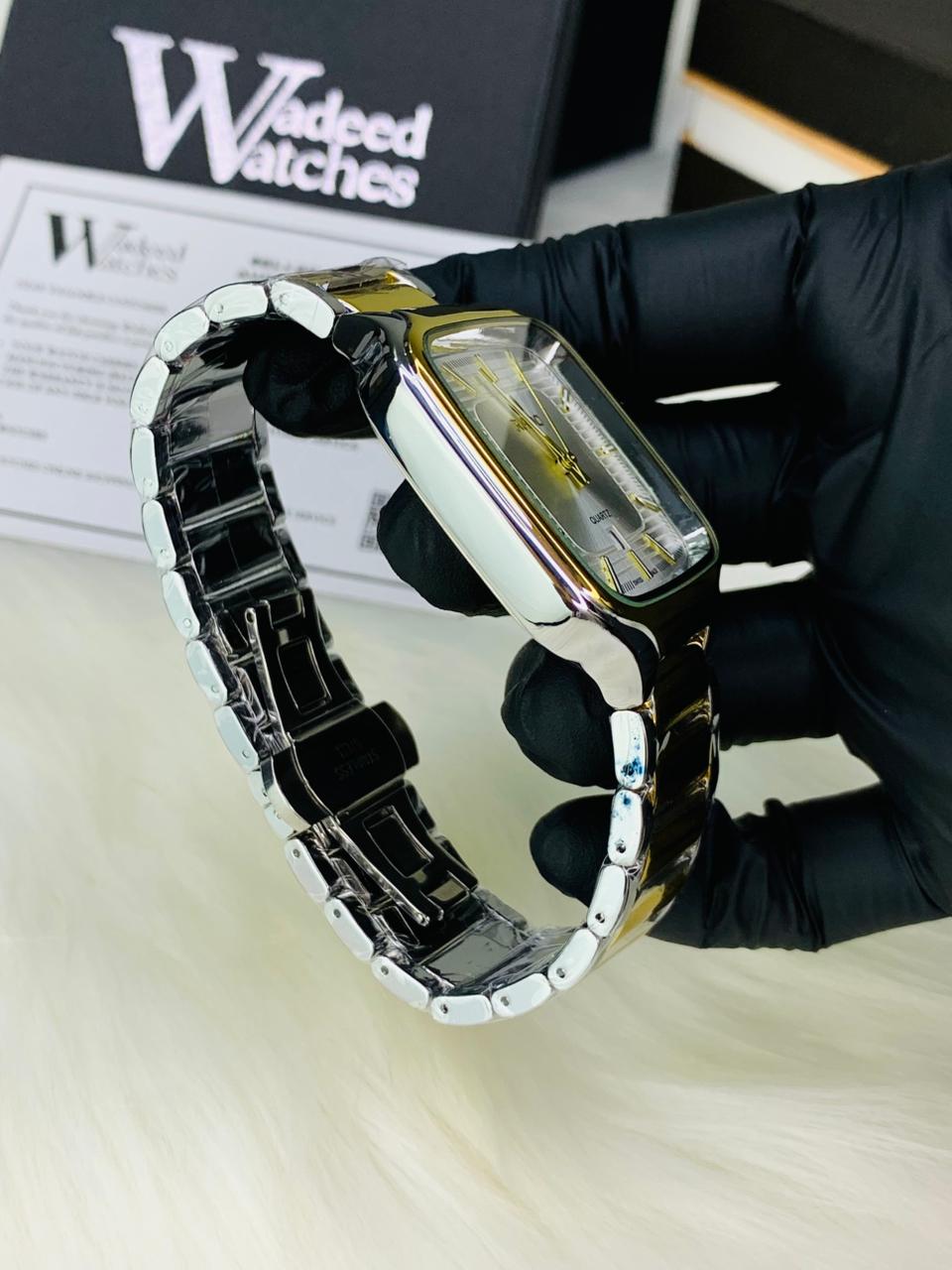 RD Square Model | Two Tone White