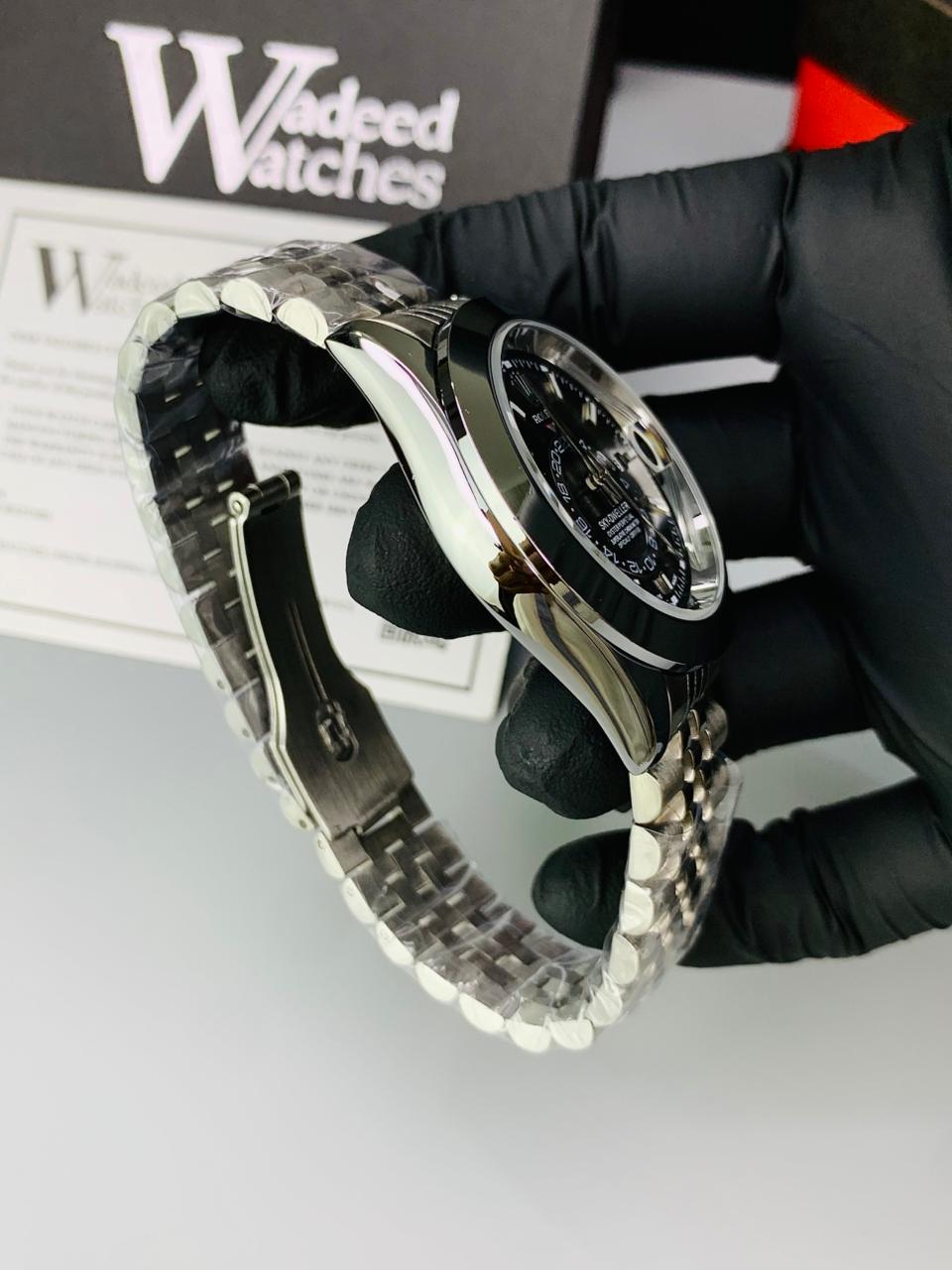 High Quality Skydweller Model | Jubilee Chain | Date Adjustment (Silver Black)