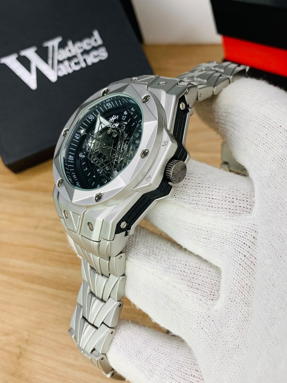 HB Sang Bleu | Silver Chain Black Dial