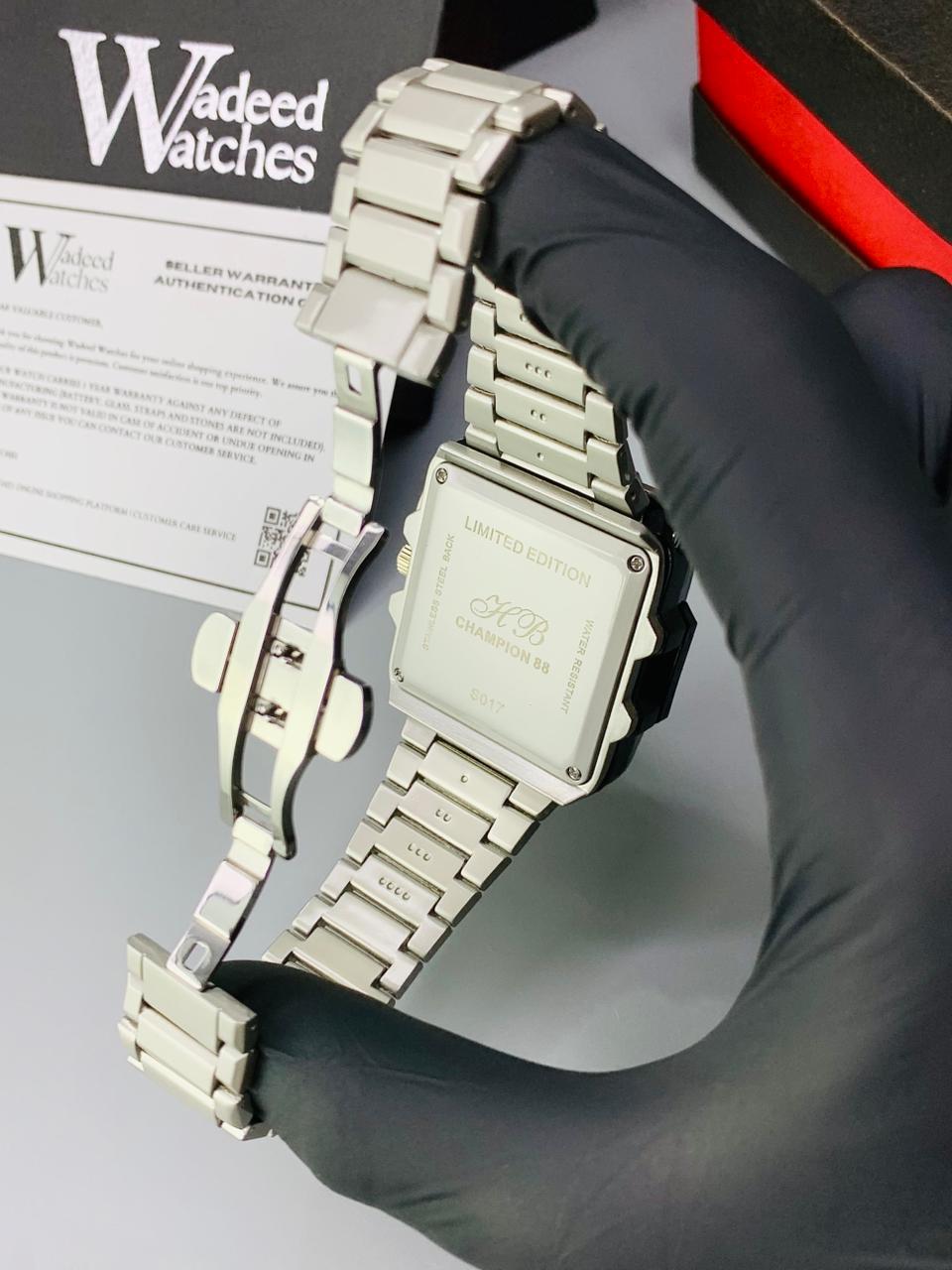 HB Ultra Square Model | White