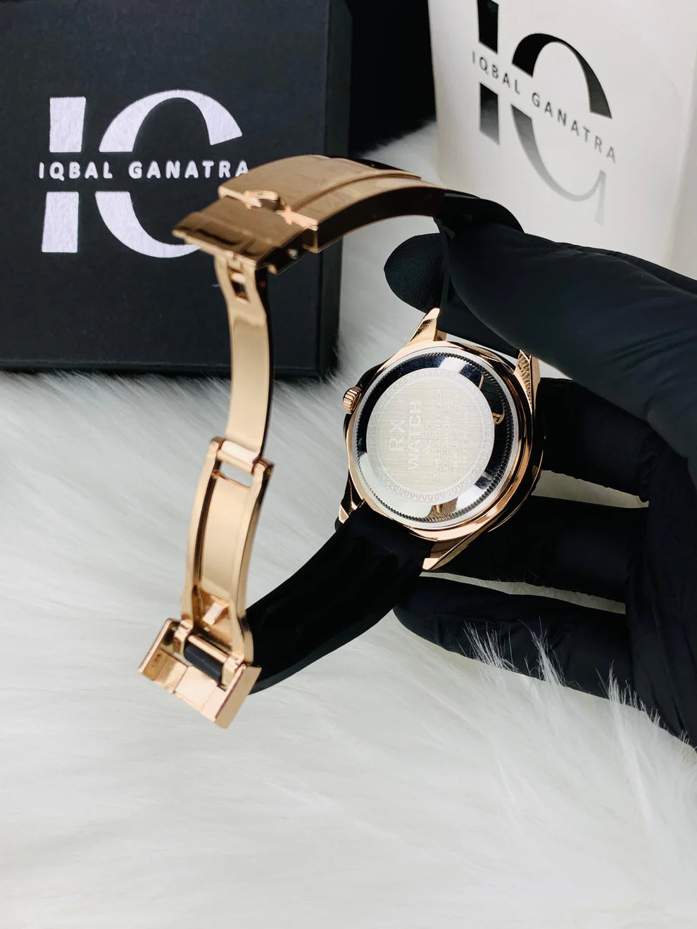 Signature Strap With Date (Rose Gold)