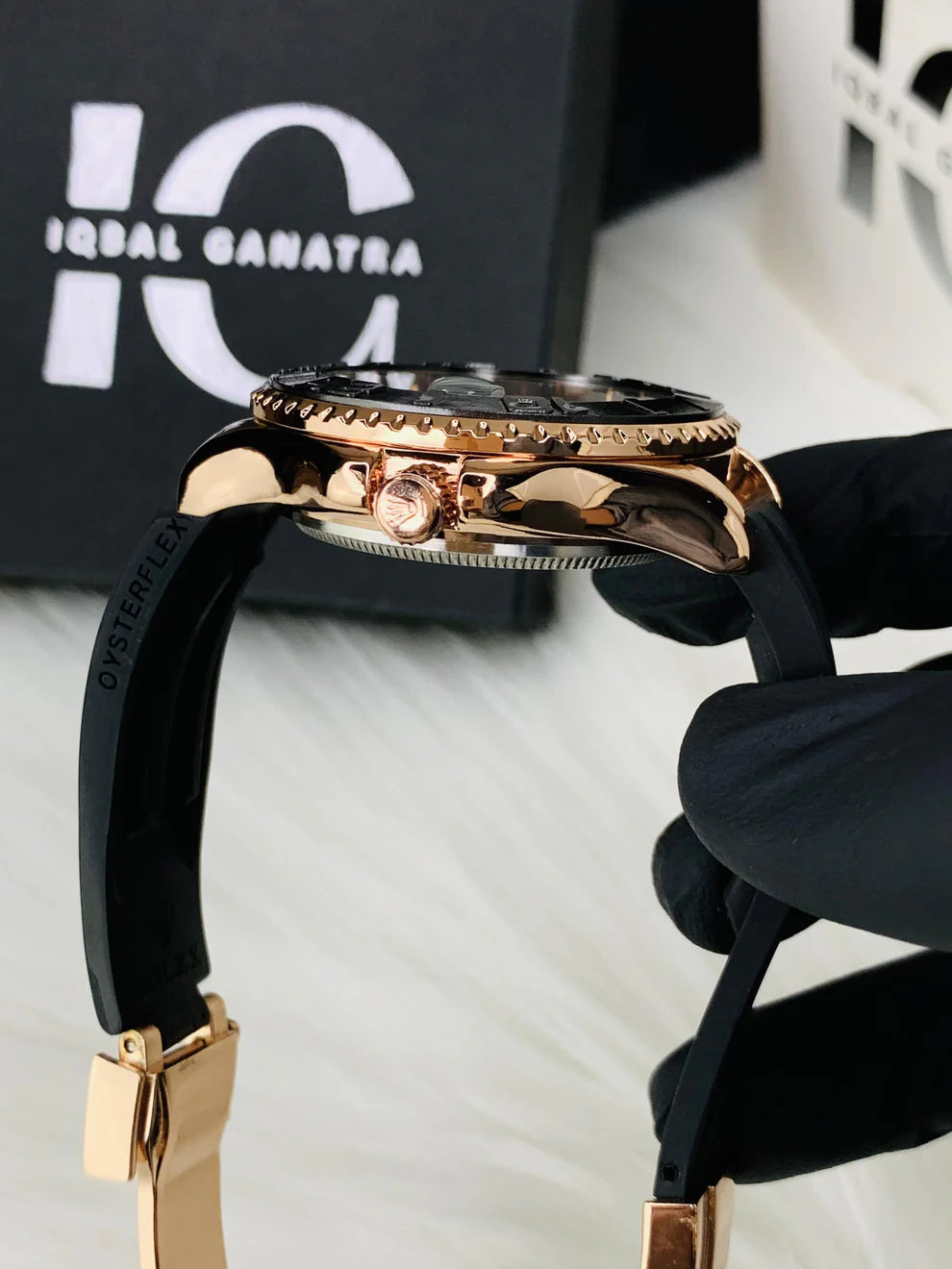 Signature Strap With Date (Rose Gold)