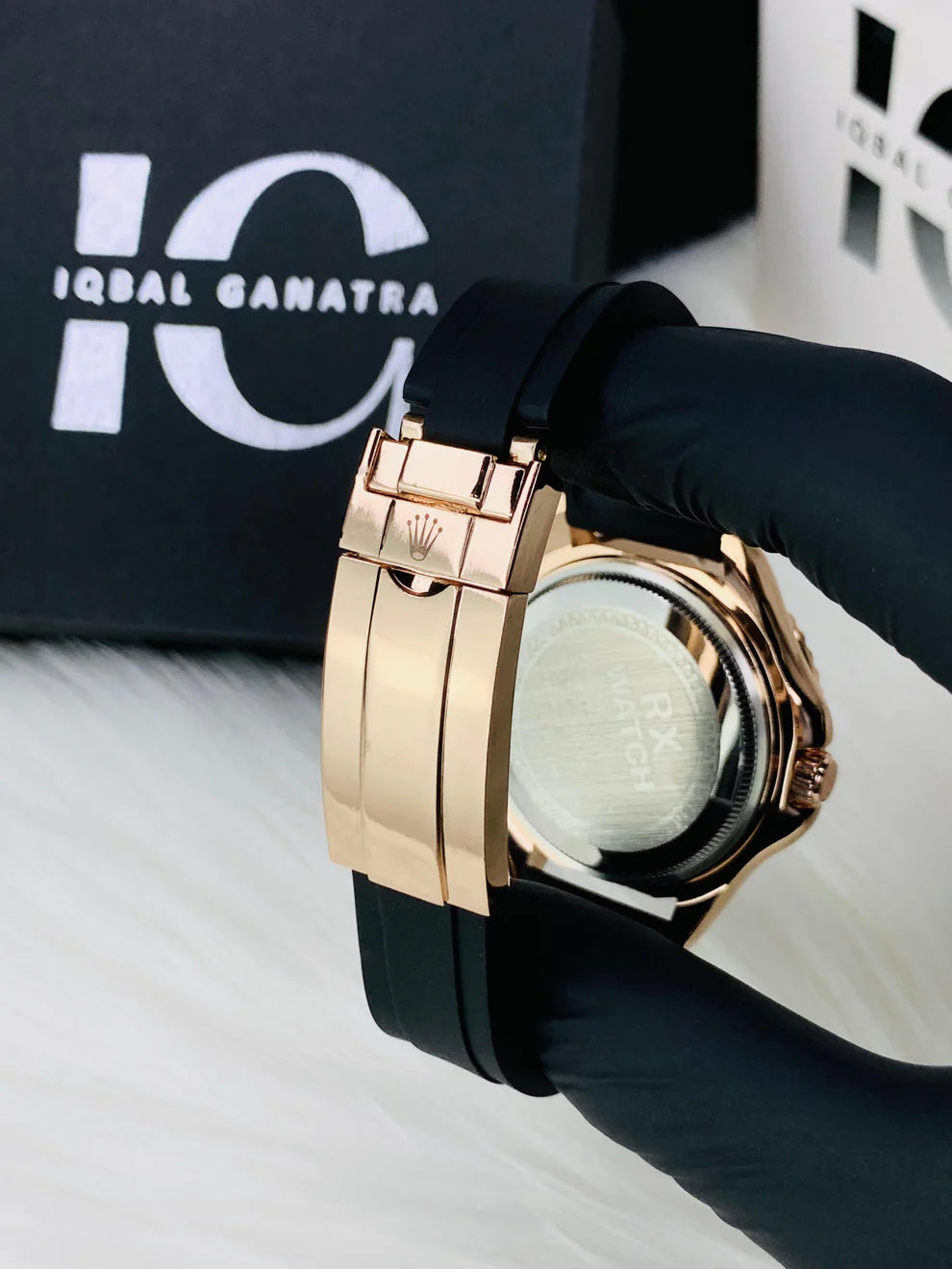 Signature Strap With Date (Rose Gold)